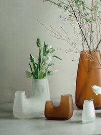 Photo of KINTO TRE Vase (200x120x175mm/7.9x4.7x6.9in) ( ) [ KINTO ] [ Vases ]