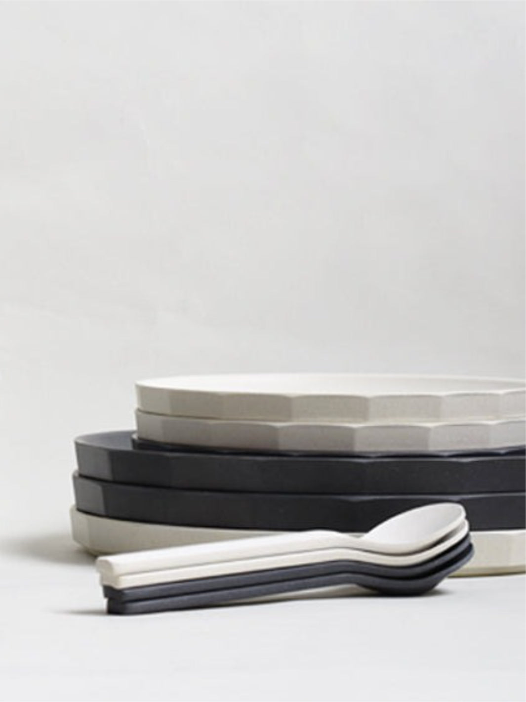 KINTO ALFRESCO Plate (⌀190mm/8in)