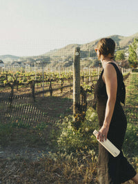 Photo of MiiR Wine Bottle (750ml/25oz) ( ) [ MiiR ] [ Hydration Bottles ]