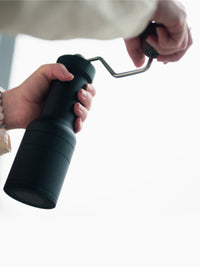 Photo of MOMENTEM Dual Burr Hand Grinder (Used) ( ) [ Yard Sale ] [ Yard Sale ]