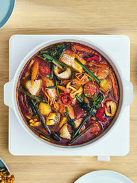 Photo of KINTO KAKOMI IH Enamel Pot (2000ml/68oz) ( ) [ KINTO ] [ Kitchen ]