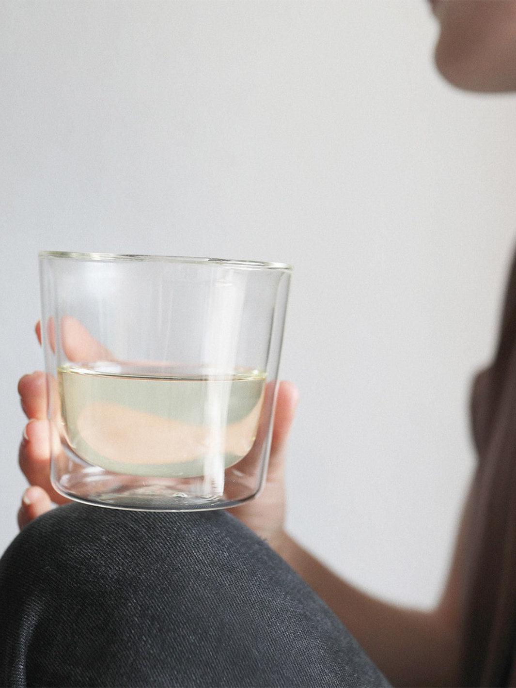 KINTO LEAVES TO TEA Cup with Strainer (260ml/8.8oz)