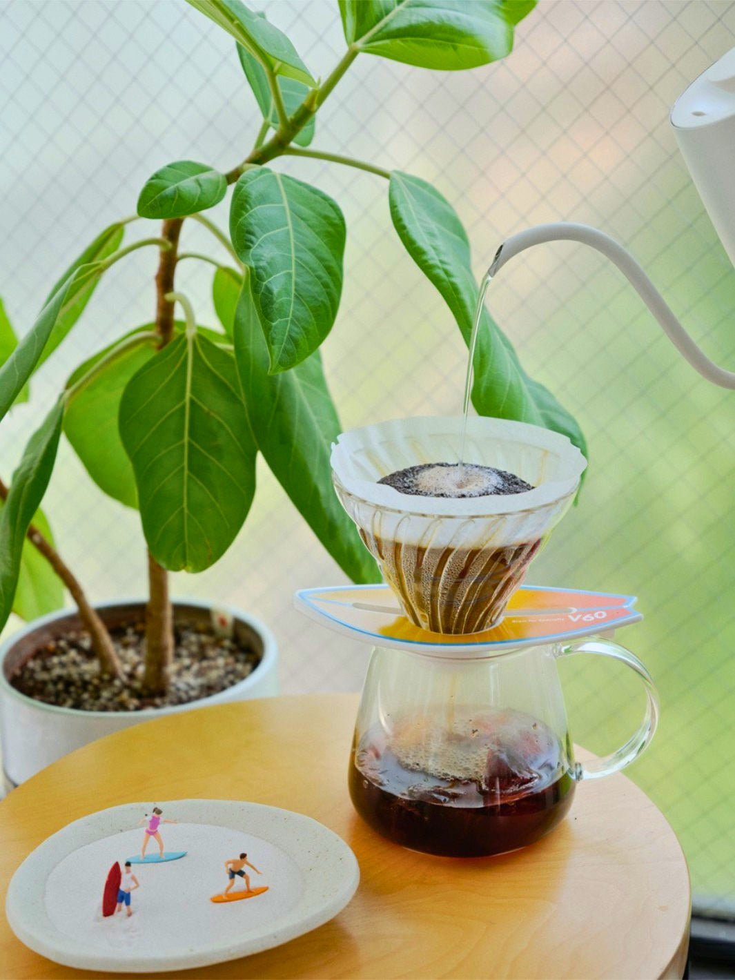 Hario V60-02 "Surfboard" Dripper (Glass)