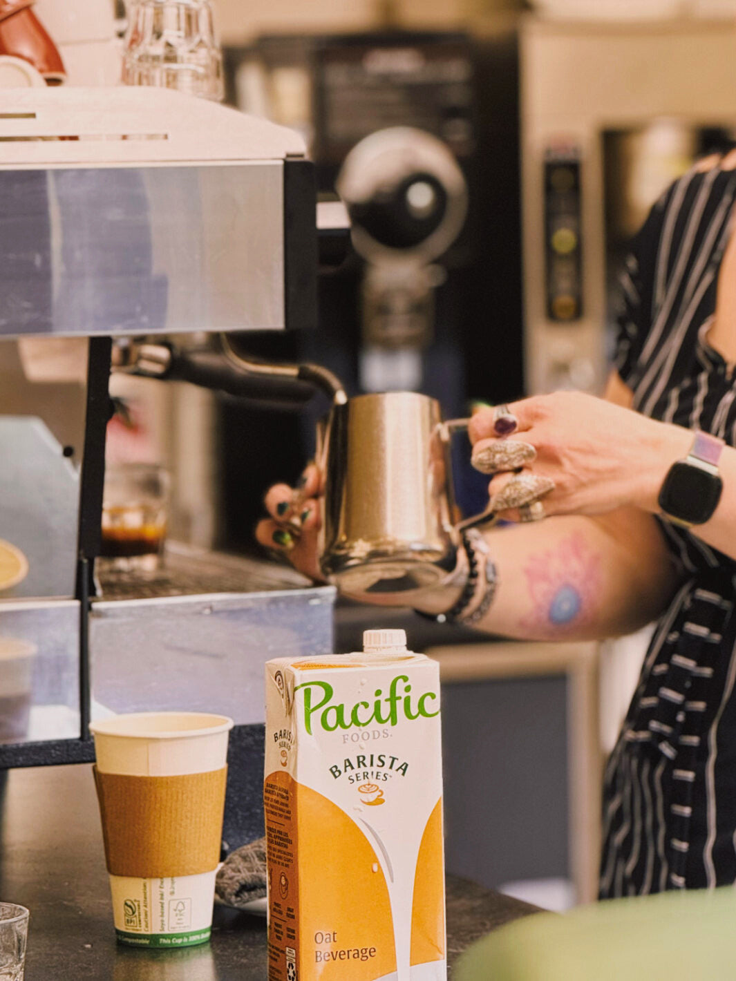 PACIFIC Barista Series™ Oat Beverage (Original)