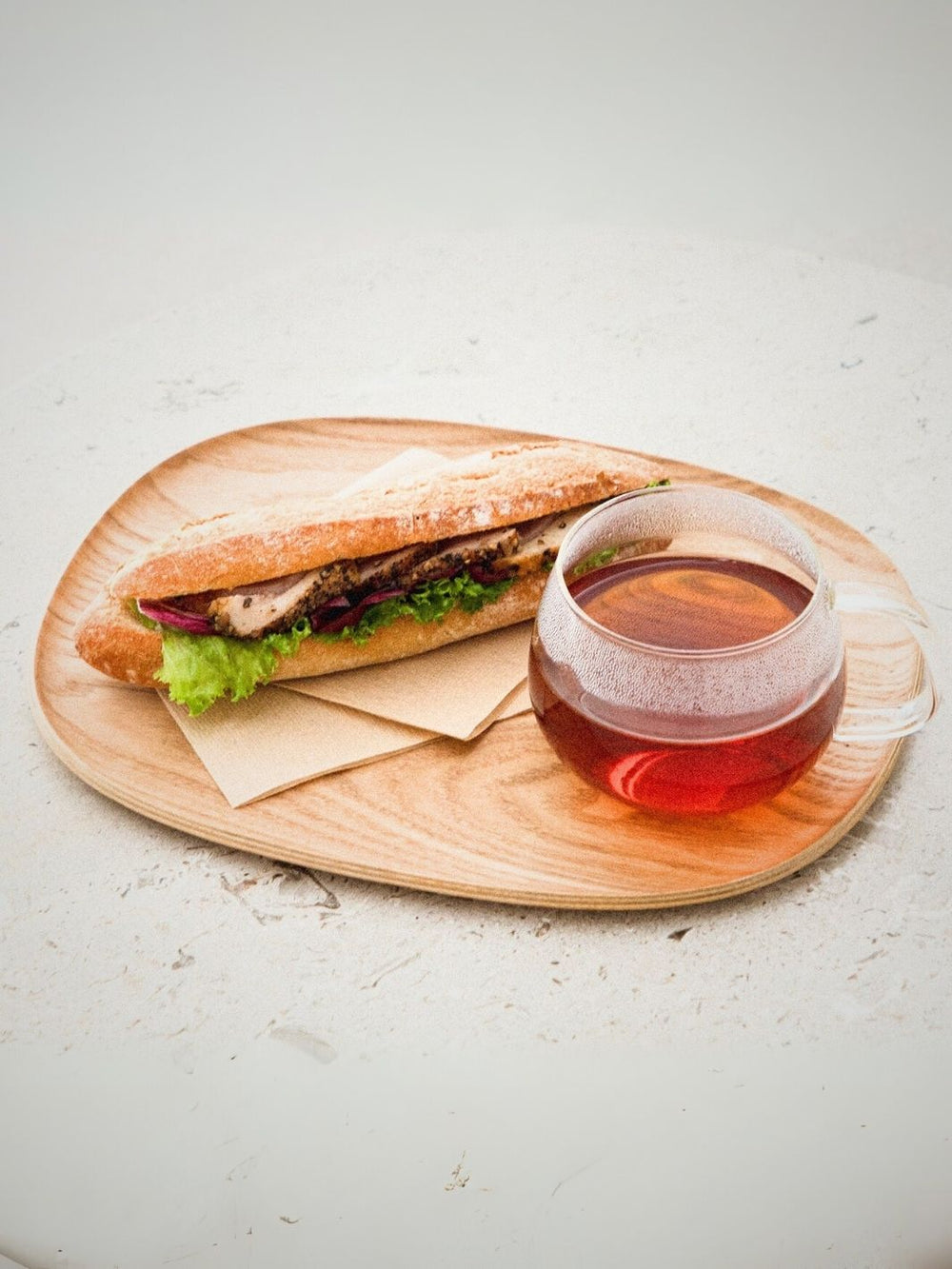 Photo of KINTO UNITEA Cup and Willow Tray (265x215mm/10.6x8.6in) ( ) [ KINTO ] [ Tea Glasses ]