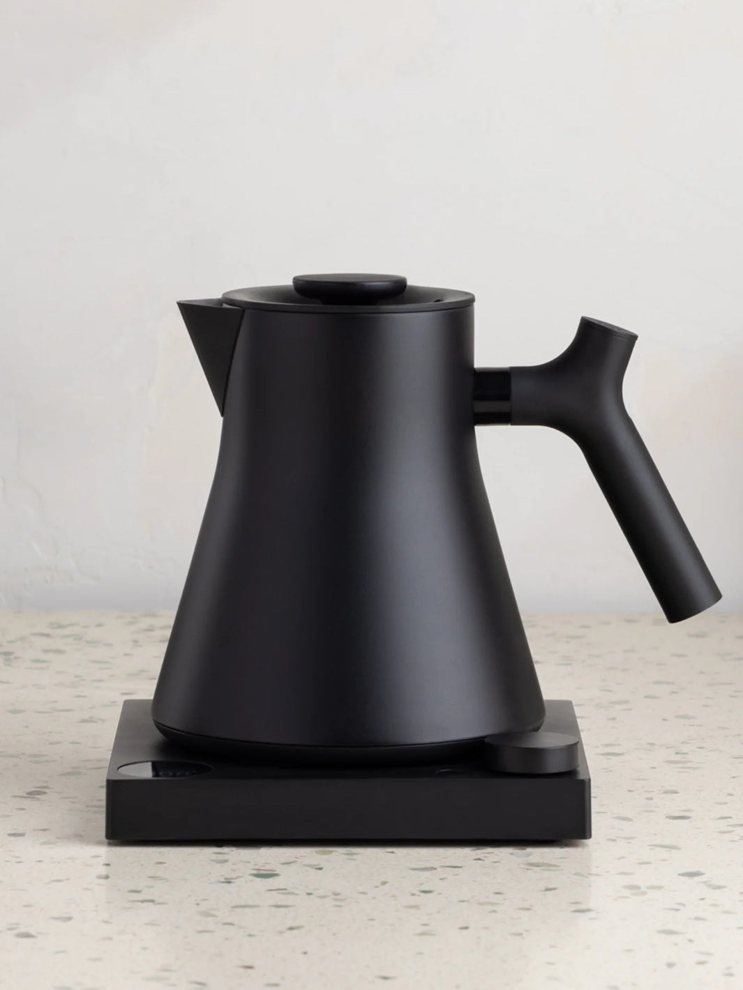 FELLOW Corvo EKG Pro Electric Kettle (120V) (Pro) (Matte Black) (Damaged Box)